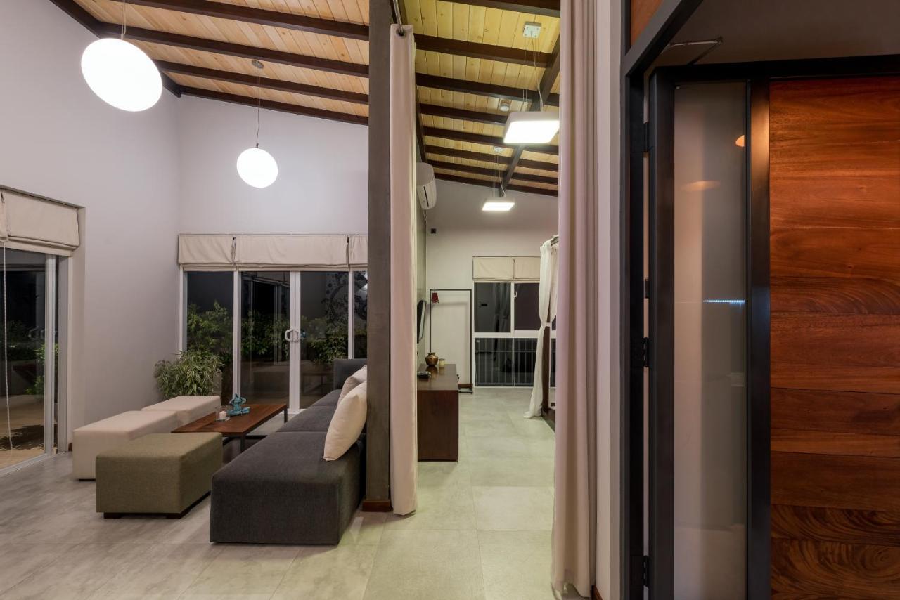 Appartamento Hikka Hill Loft Hikkaduwa Esterno foto