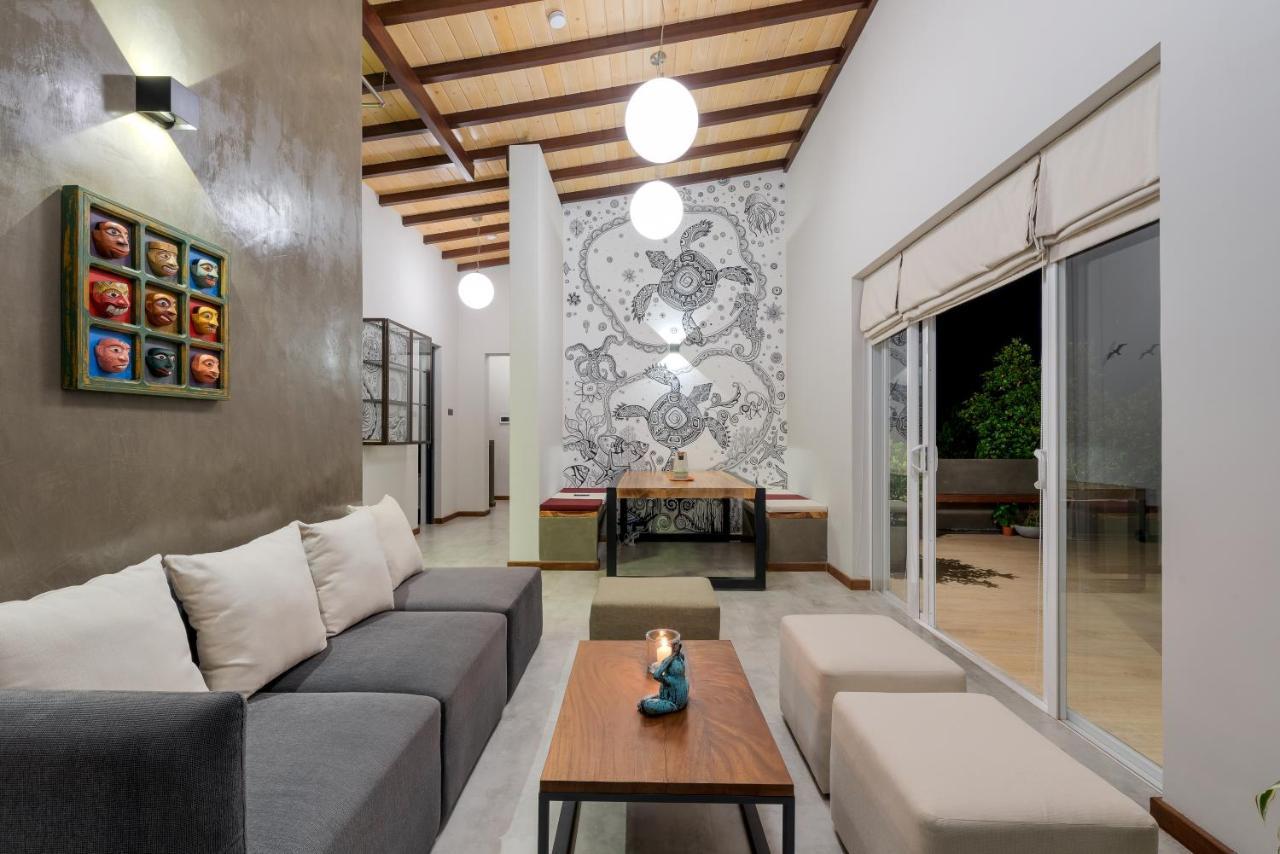 Appartamento Hikka Hill Loft Hikkaduwa Esterno foto